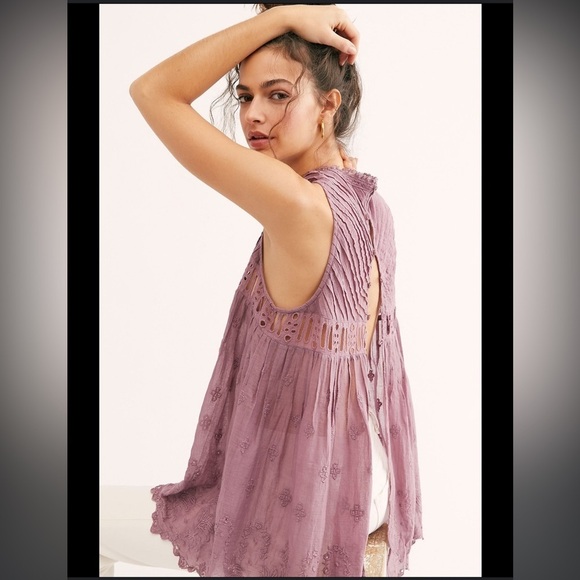 Free People Tops - Free People 💯 Cotton Plum Cut Out Embroidered Sleeveless Tank size XS